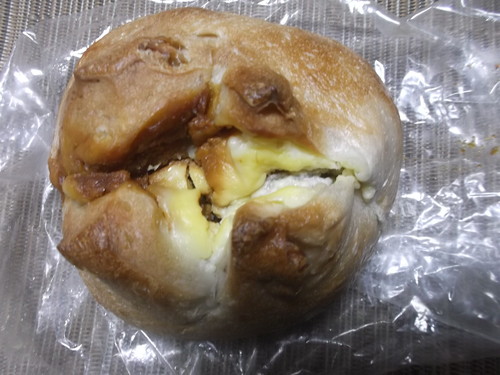 カリンベーグル バナナプリン風_f0076001_1113117.jpg