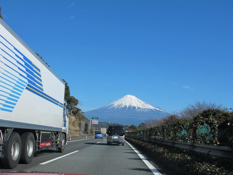 独製旅行者志向上級車の素晴らしさと「S CONCEPT」_f0076731_19525500.jpg