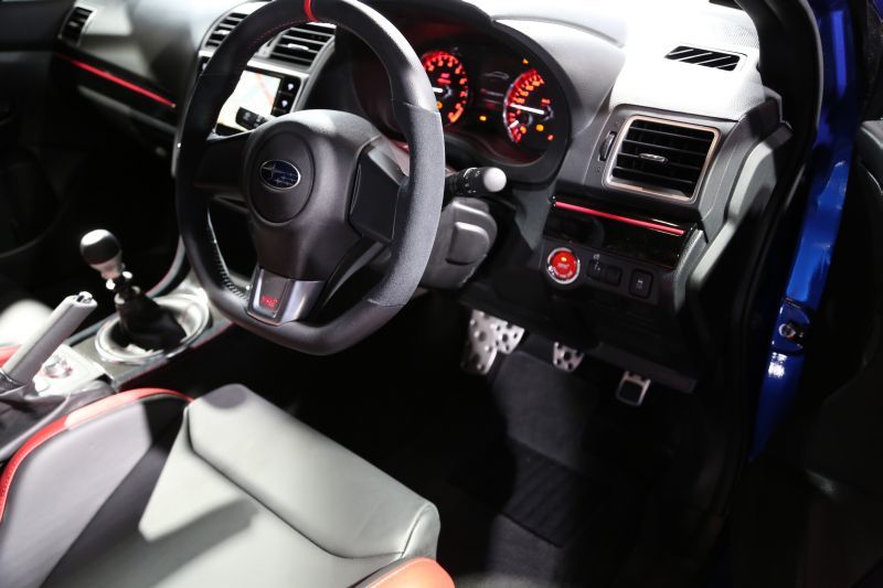 独製旅行者志向上級車の素晴らしさと「S CONCEPT」_f0076731_20451676.jpg