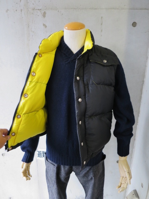 好評のJamieson\'s より・・・好デザインのShawl SWEATER!★!_d0152280_1650413.jpg