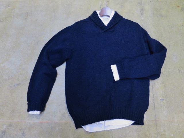 好評のJamieson\'s より・・・好デザインのShawl SWEATER!★!_d0152280_16511537.jpg