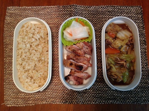 夕食用お弁当 蕪の甘酢漬け_f0314196_12200576.jpg