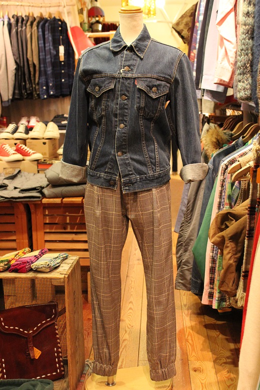 男性にも女性にも使える\"Vintage Denim Jacket\" ご紹介_f0191324_9594699.jpg