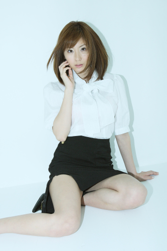 トップを走るセクシー女優 麻美ゆまさんのミニスカ画像 あなたに見てほしい美脚ミニスカート女子画像 トップを走るセクシー女優 麻美ゆまさんのミニスカ画像 あなたに見てほしい美脚ミニスカート女子画像