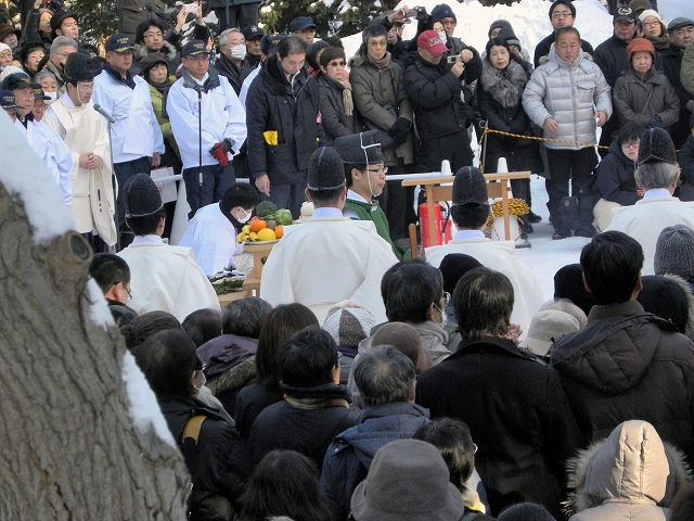 どんど焼き祭り_e0122168_13393272.jpg