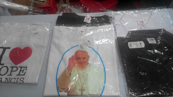 フィリピンにローマ教皇がやってきた フィリピンのウェブ屋さんのブログ フィリピンにローマ教皇がやってきた フィリピンのウェブ屋さんのブログ