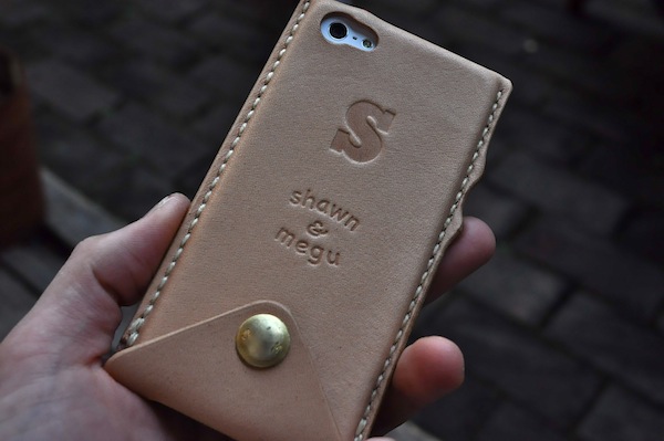 iphone leather cover +_b0172633_20525412.jpg