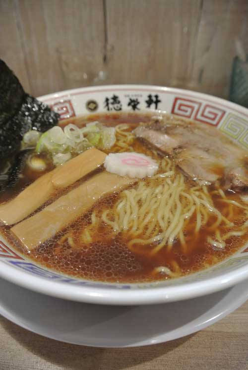 山梨ラーメン屋巡り 甲府中華そば 徳栄軒 山梨 甲府 Takezo 純米狂 山梨酒場と日本酒の酔ゐどれ日記