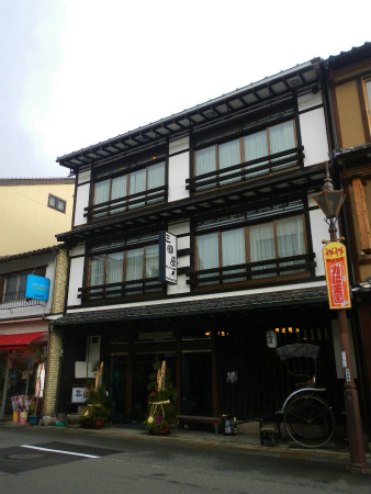 b0056570_12824.jpg