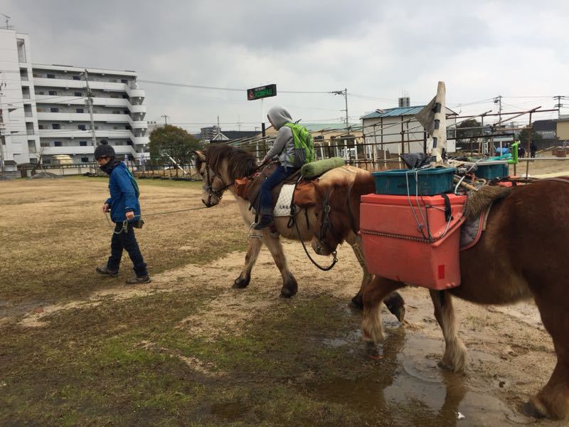 北海道から馬で沖縄まで_c0317378_0371693.jpg