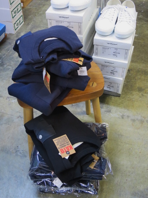 Kato ・・・ 大人気の切り替えSWEAT NEW!カラー・其の②!★!_d0152280_14594467.jpg