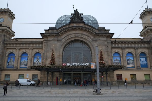 ドレスデン中央駅 1 ドイツ ドレスデン旅行 Leben In Berlin ドレスデン中央駅 1 ドイツ ドレスデン旅行 Leben In Berlin