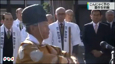 a0290852_13362589.gif