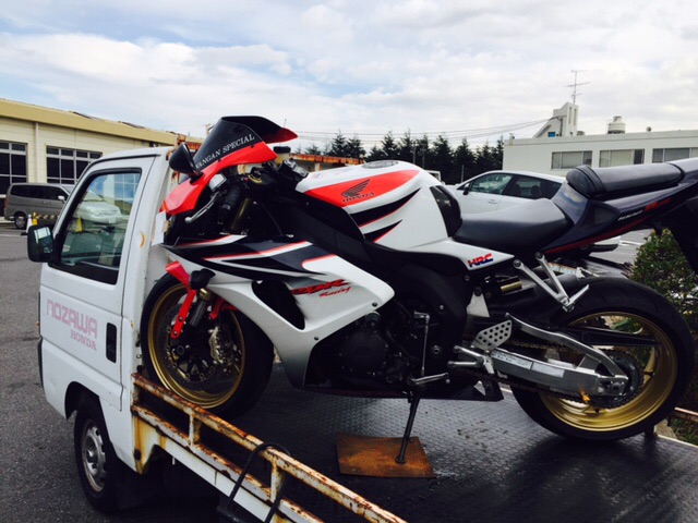 CBR1000RR 車検_e0114857_83301.jpg