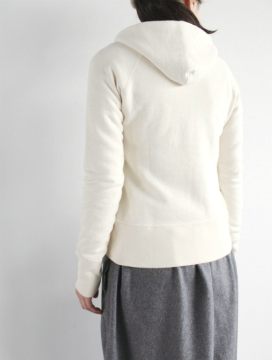 n100 エヌワンハンドレッド コットンカシミヤのスウェットパーカー