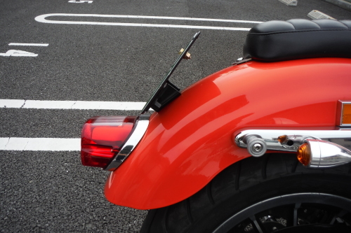 完全日本仕様 カーブド レイダウン ナンバーステーハーレー 完全日本仕様 カーブド レイダウン ナンバーステーハーレー