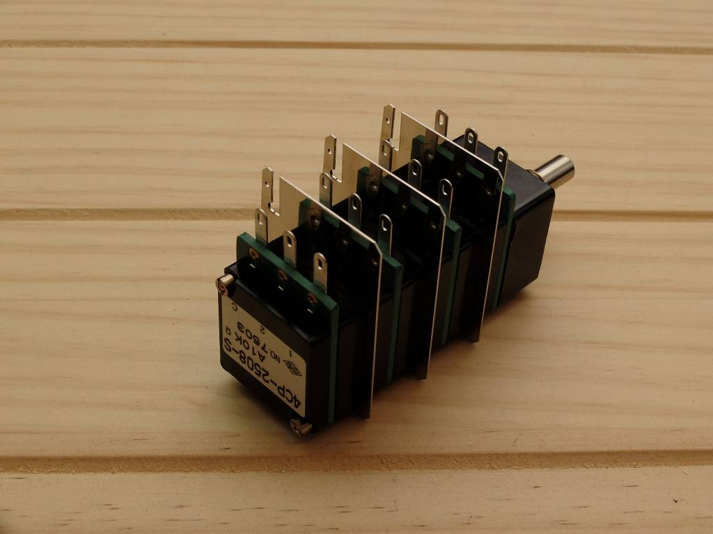 パッシブアッテネータ / passive attenuator / ラインセレクター