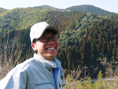 山あいの南高梅 冬の剪定その2(選定作業の様子)_a0254656_19191588.jpg