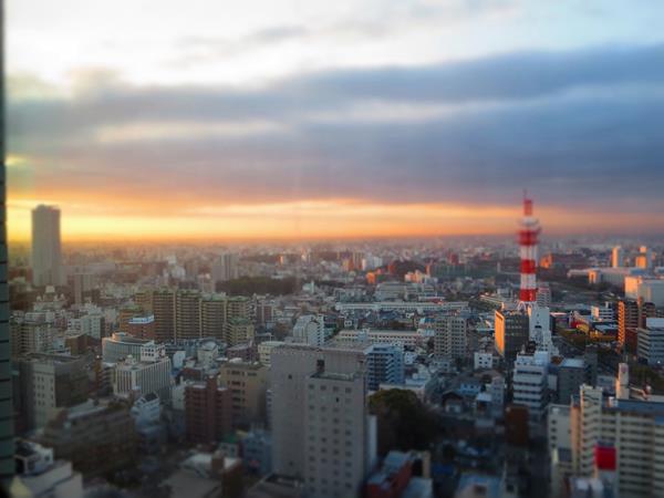 【名古屋2015】⑦ANAクラウンプラザホテルの窓辺でモーニングコーヒー_c0042960_2285746.jpg