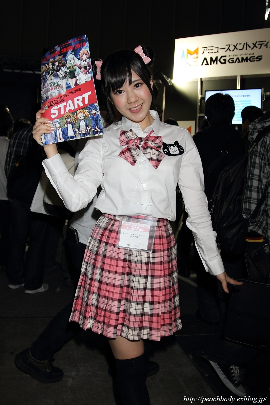 住田祐希 さん アミューズメントメディア総合学院 ブース Peach Body 住田祐希 さん アミューズメントメディア総合学院 ブース Peach Body