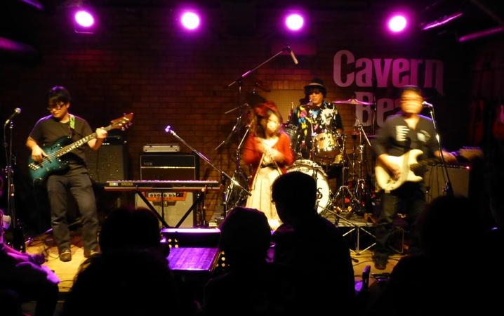2014年カラフル年末ライブ、2日目のライブレポ♪part1_e0188087_0373773.jpg