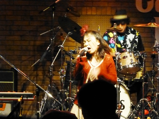 2014年カラフル年末ライブ、2日目のライブレポ♪part1_e0188087_0463397.jpg