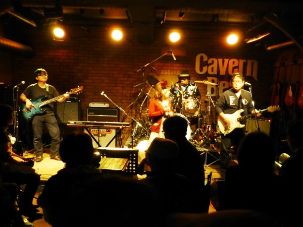 2014年カラフル年末ライブ、2日目のライブレポ♪part1_e0188087_048629.jpg
