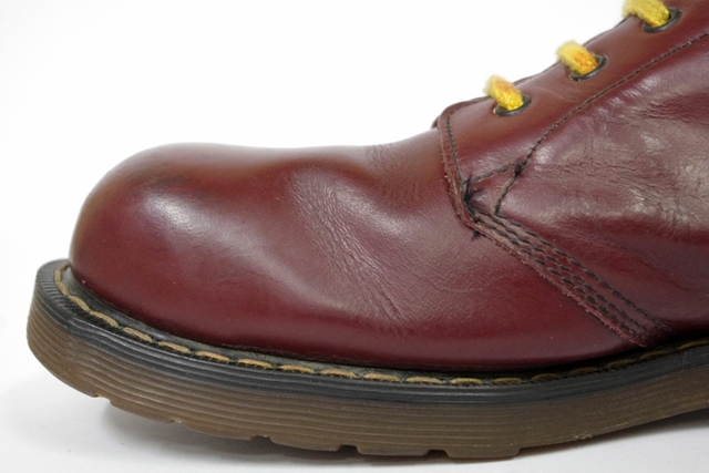 英国製 Dr.MARTENS チェリーレッド ホワイト社製 UK8 1/2 10ホール_d0328089_23123625.jpg