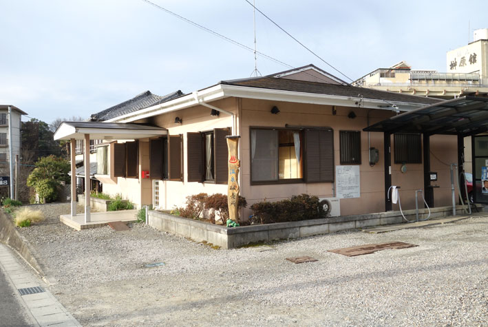 榊原温泉の源泉はどこ?_b0145296_9514521.jpg