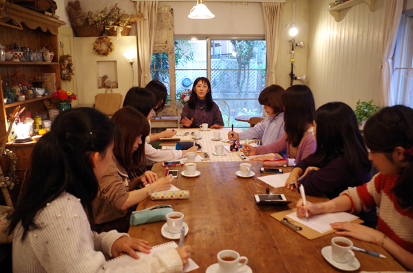 昭和女子大の学生さんのブログでご紹介いただきました♪_b0138802_18112990.jpg