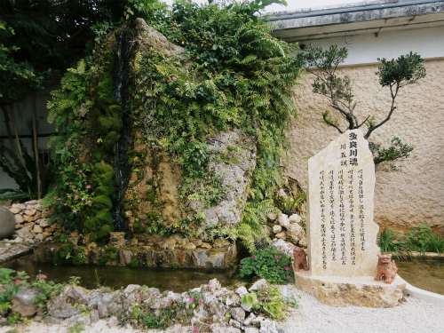 c0180460_1657625.jpg