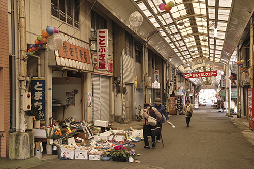 福岡県北九州市八幡東区「祇園町銀天街」_a0096313_14385411.jpg