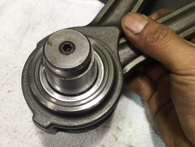 The progress condition of the repairing_c0152253_23463083.jpg