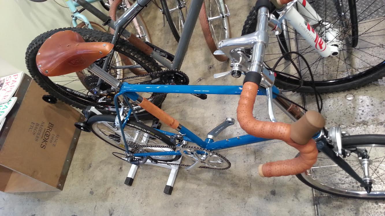 1月23日 渋谷 原宿 の自転車屋 FLAME bike前です_e0188759_13382655.jpg