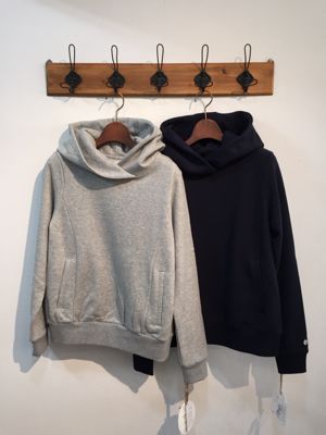 アラアラ フードスエットプルオーバー_a0246319_12424315.jpg
