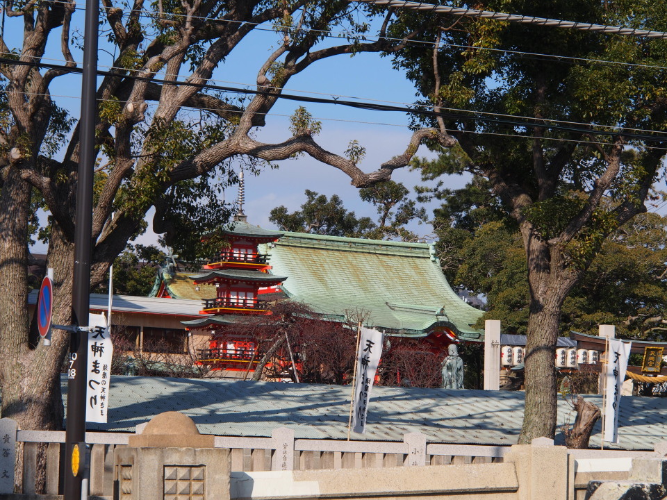 「早咲きの梅笑う」に誘われて須磨綱敷天神へ 2015/01/24（土）by自転車50km2h50m　快晴　単独_c0134193_18425560.jpg