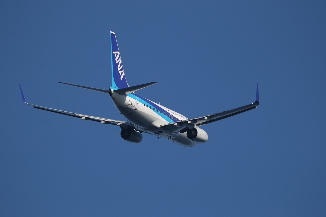 今日のB７３７―７００_e0128144_14182351.jpg