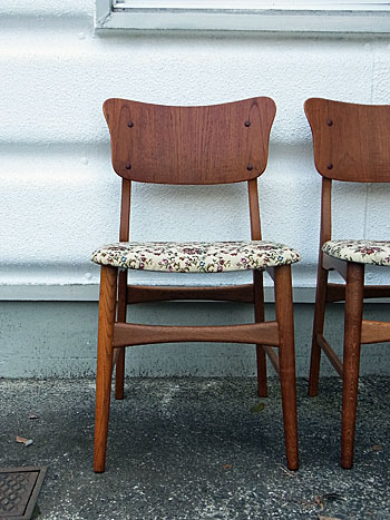 chair_c0139773_14534228.jpg