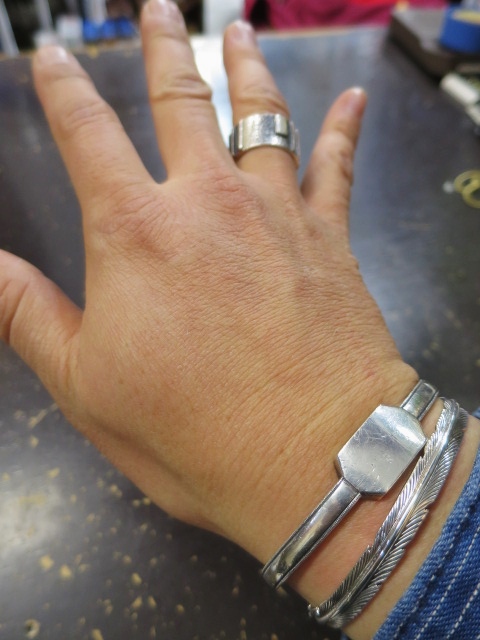 TOM HAWK 、Tee Mace 、etc.. Indian Jewerly SILVER BANGLE!★!_d0152280_1449721.jpg
