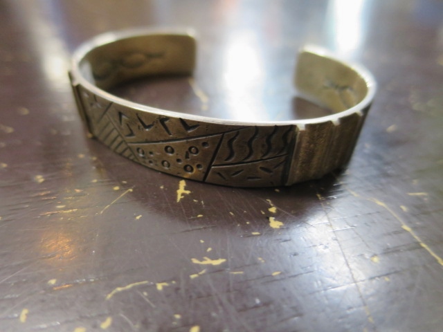 TOM HAWK 、Tee Mace 、etc.. Indian Jewerly SILVER BANGLE!★!_d0152280_1571952.jpg