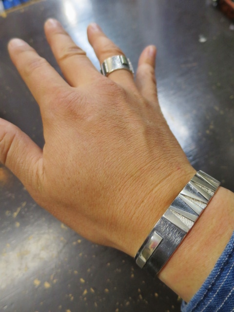 TOM HAWK 、Tee Mace 、etc.. Indian Jewerly SILVER BANGLE!★!_d0152280_1584973.jpg