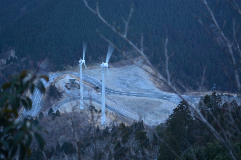 無氷の釈迦岳・御前岳へ！_b0277008_11213733.jpg