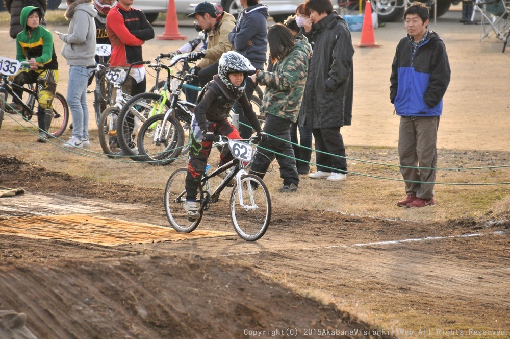 2015JOSF緑山オープニングレース（1月定期戦）VOL6：BMXミルキー８/９/ジュニア決勝　動画あり_b0065730_2233930.jpg