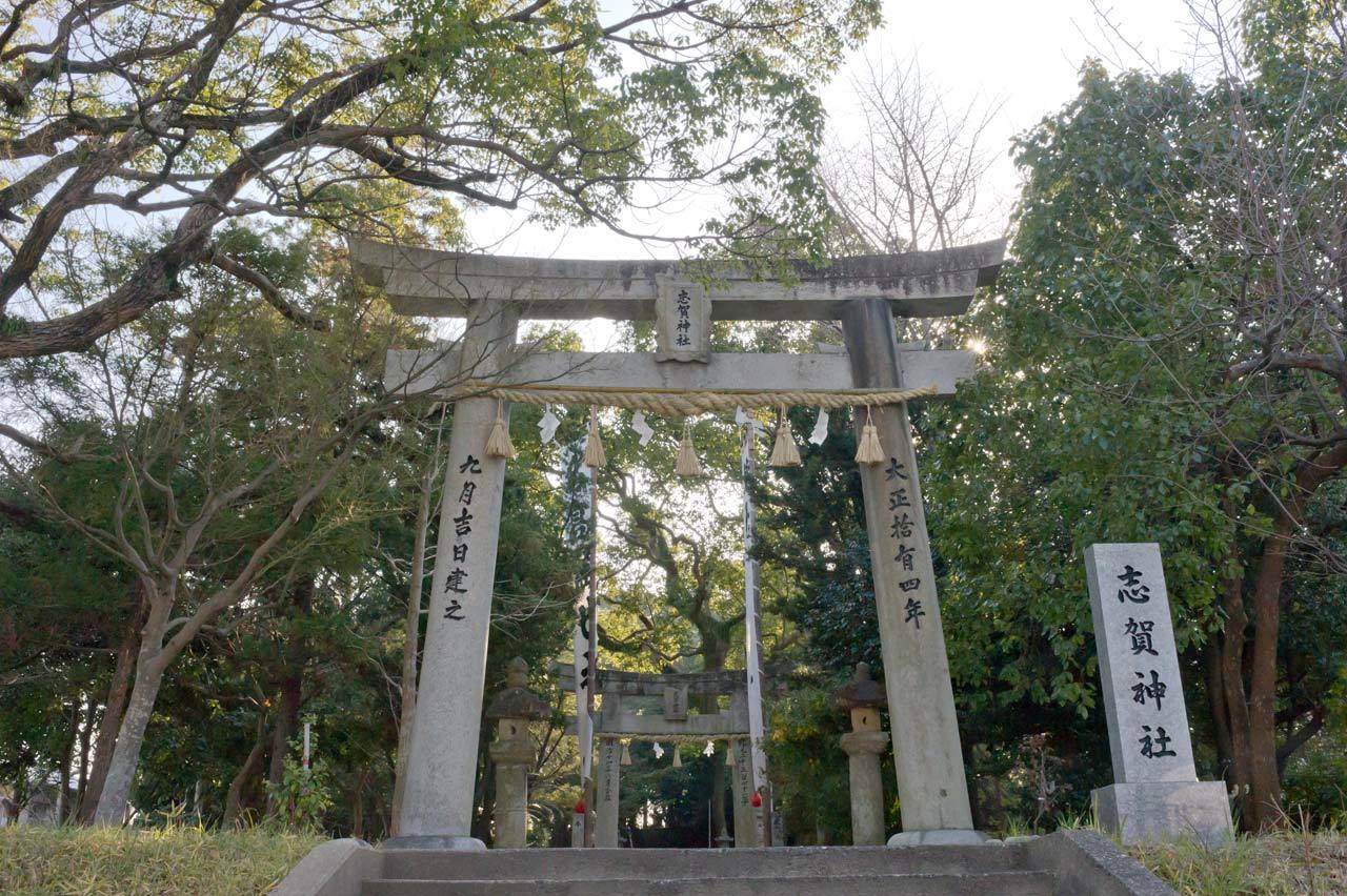 志賀神社　福岡県糟屋郡粕屋町仲原_b0023047_02503225.jpg