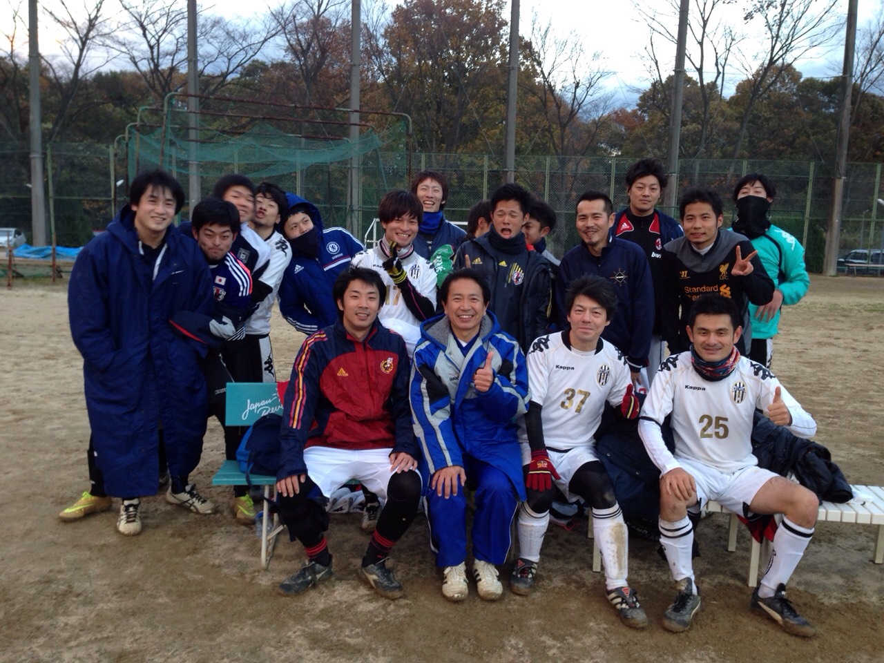 近大医学部サッカー部ob戦 小児科八木医院 近大医学部サッカー部ob戦 小児科八木医院