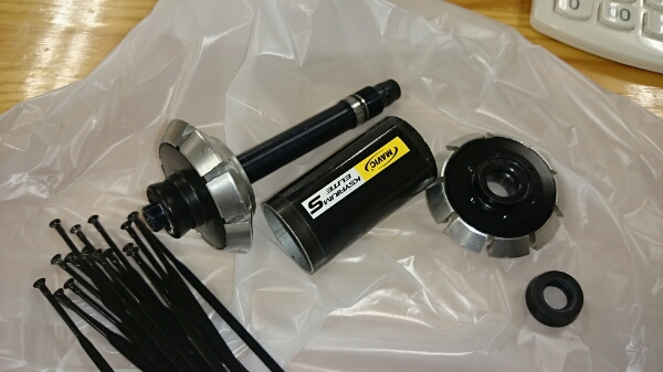 部品が直ぐに入る幸せ_b0282021_19363936.jpg