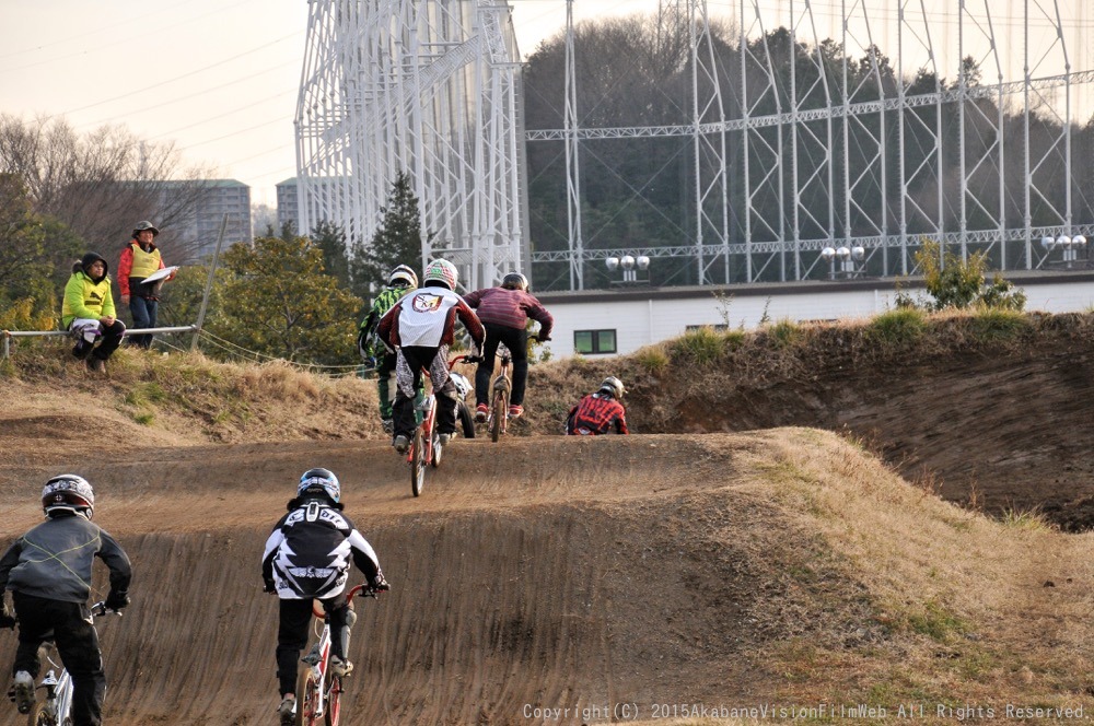 2015JOSF緑山オープニングレース（1月定期戦）VOL7：BMXミドル/14オーバー決勝　動画あり_b0065730_0121146.jpg