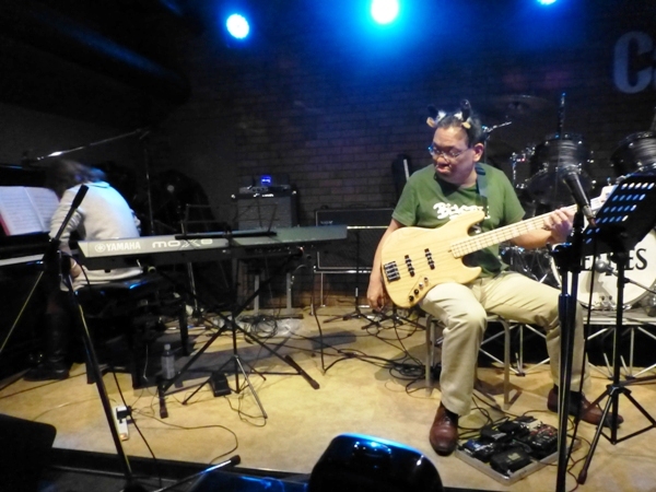 2014年カラフル年末ライブ、2日目のライブレポ♪part2_e0188087_2115421.jpg