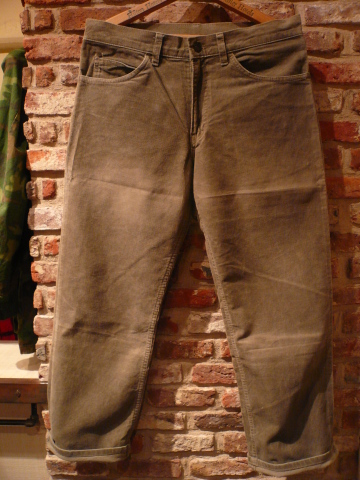 1982 \" Levi\'s \" 519 - 1555 CORDUROY 5POCKET -STRAIGHT LEG- ._d0172088_22325985.jpg