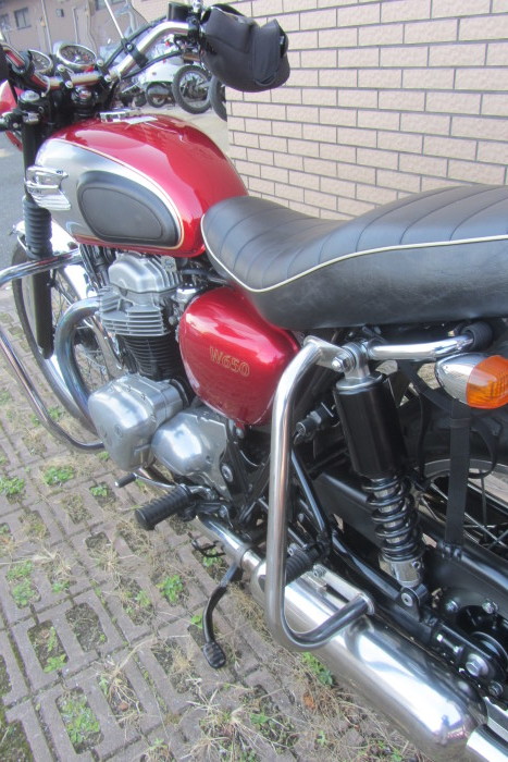 W650 リアバンパー取り付け : よかとん日記 W650 リアバンパー取り付け : よかとん日記